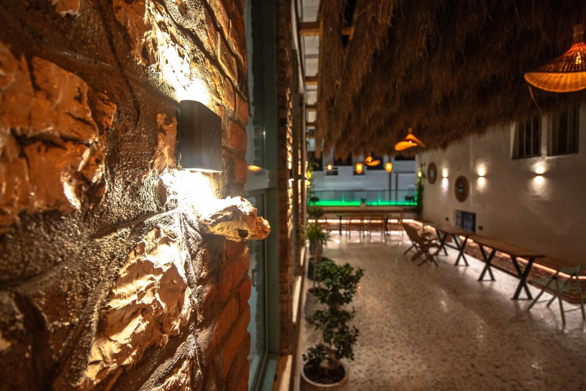 Vega 43 Hostel Саранда Экстерьер фото