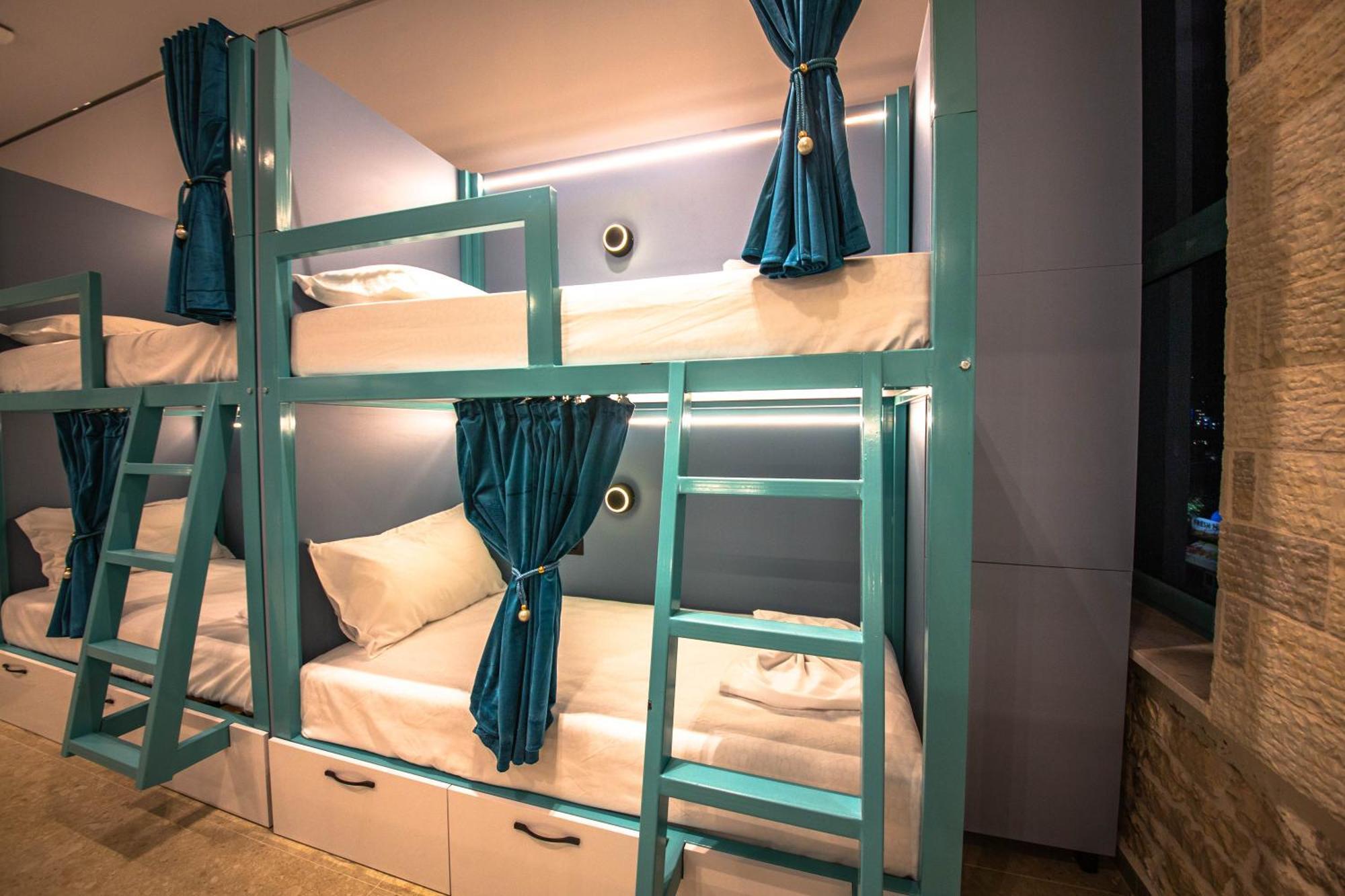 Vega 43 Hostel Саранда Экстерьер фото